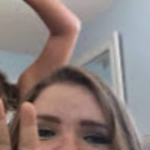 Meet your Posher, Madeline